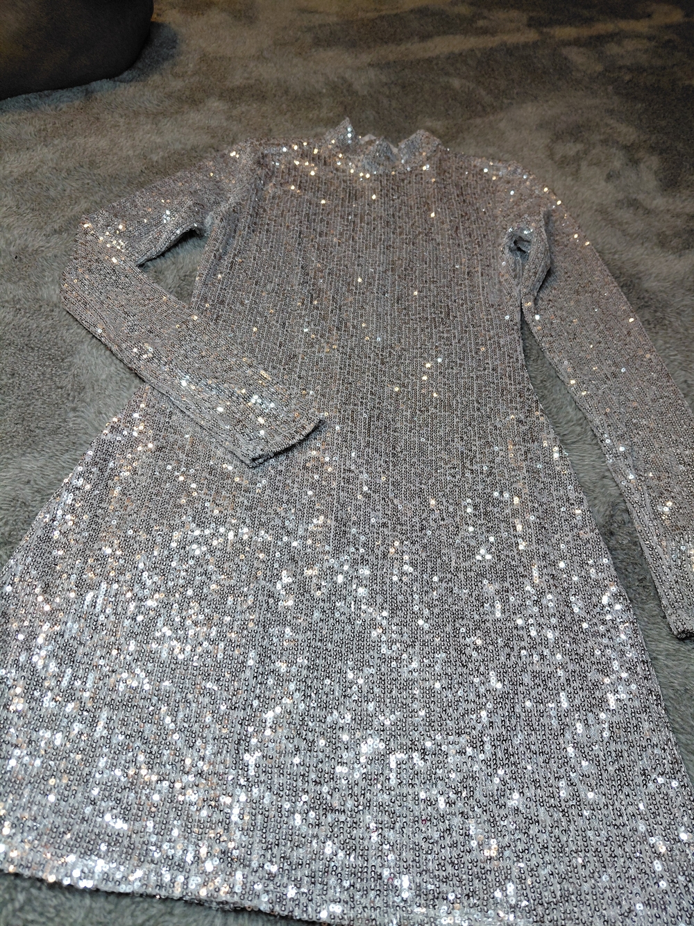 Abercrombie & Fitch Silver Sequin Long Sleeve Knit Dress